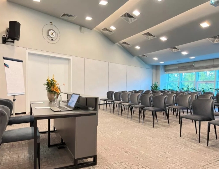 Конференц-залы «KARMEN» и «TURANDOT» - Отель LES Art Resort / Лес Арт Резорт