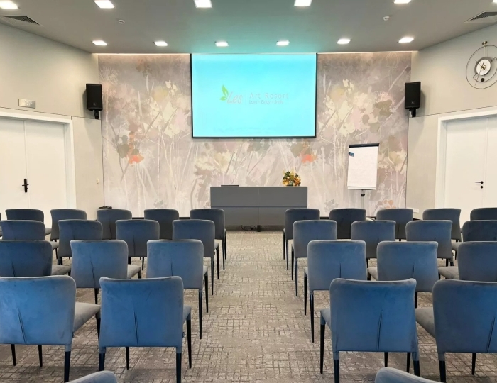 Конференц-залы «KARMEN» и «TURANDOT» - Отель LES Art Resort / Лес Арт Резорт