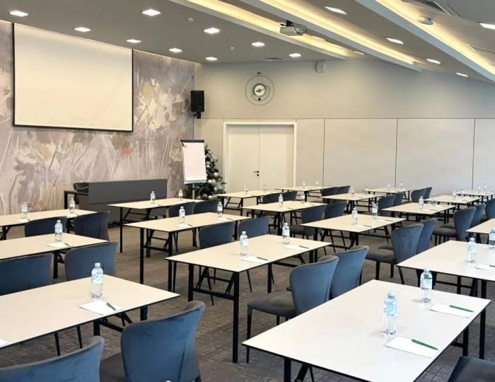 Конференц-залы «KARMEN» и «TURANDOT» - Отель LES Art Resort / Лес Арт Резорт