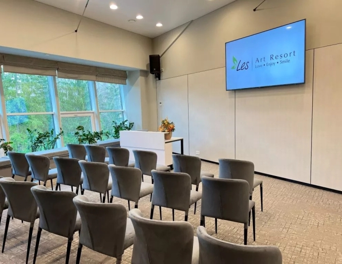Конференц-залы «BOGEMA» и «TRAVIATA» - Отель LES Art Resort / Лес Арт Резорт