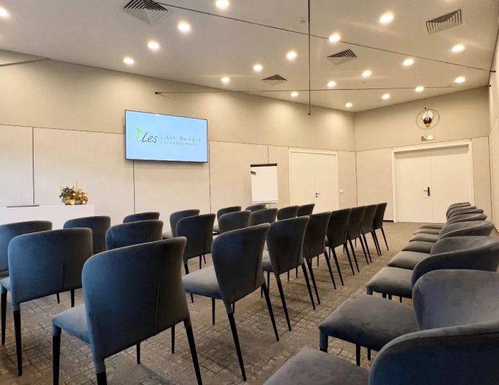 Конференц-залы «BOGEMA» и «TRAVIATA» - Отель LES Art Resort / Лес Арт Резорт