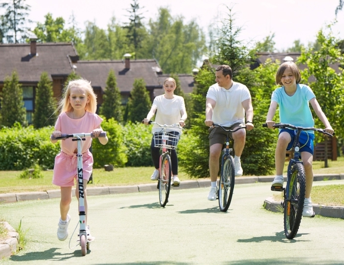 Прокат велосипедов и самокатов - Отель LES Art Resort / Лес Арт Резорт