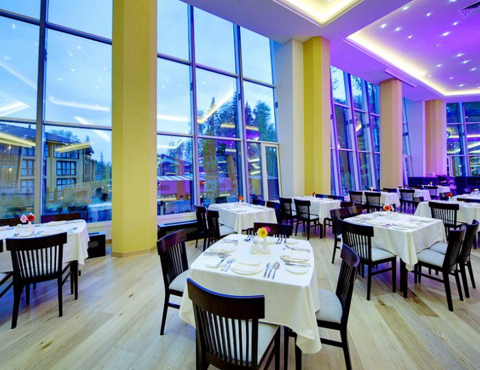 Ресторан шведской линии «PODIUM» - Отель LES Art Resort / Лес Арт Резорт