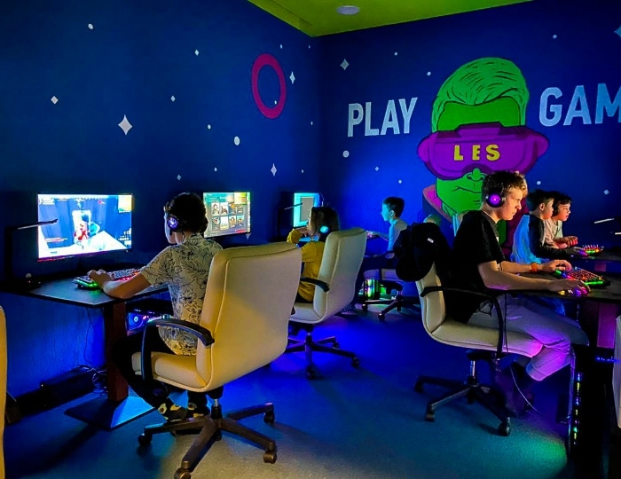 Клуб для подростков - Отель LES Art Resort / Лес Арт Резорт